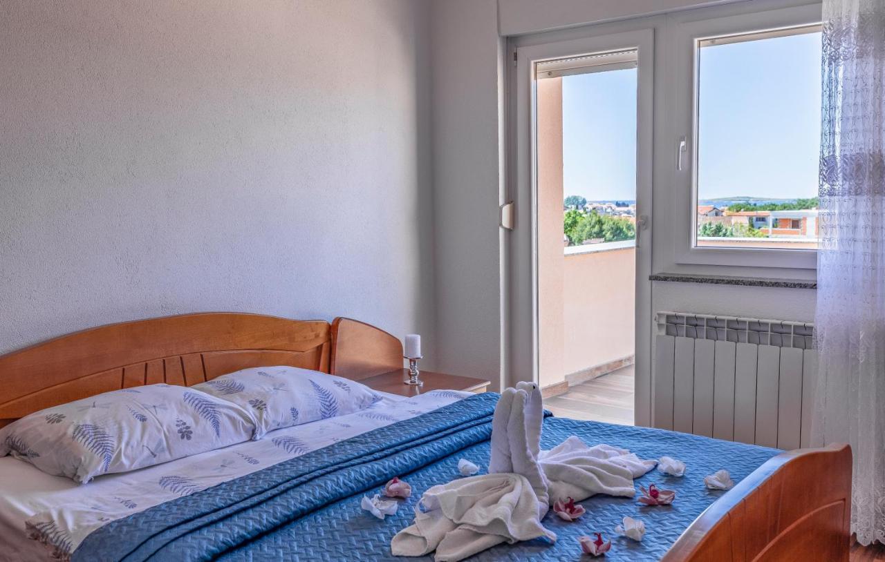 Rooms Giovanni Medulin Buitenkant foto