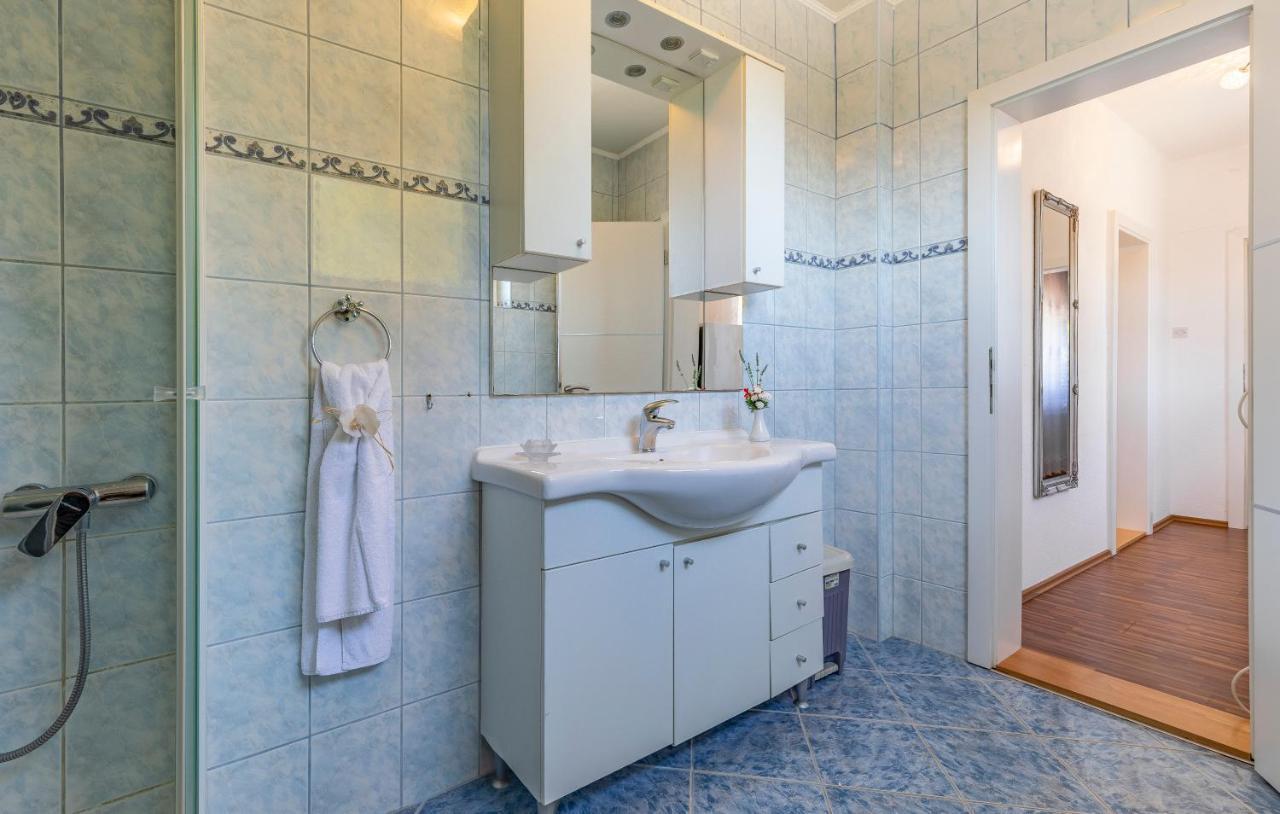 Rooms Giovanni Medulin Buitenkant foto